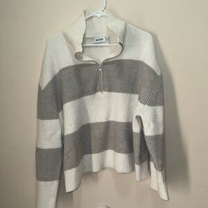 Weekday Stay Sweater